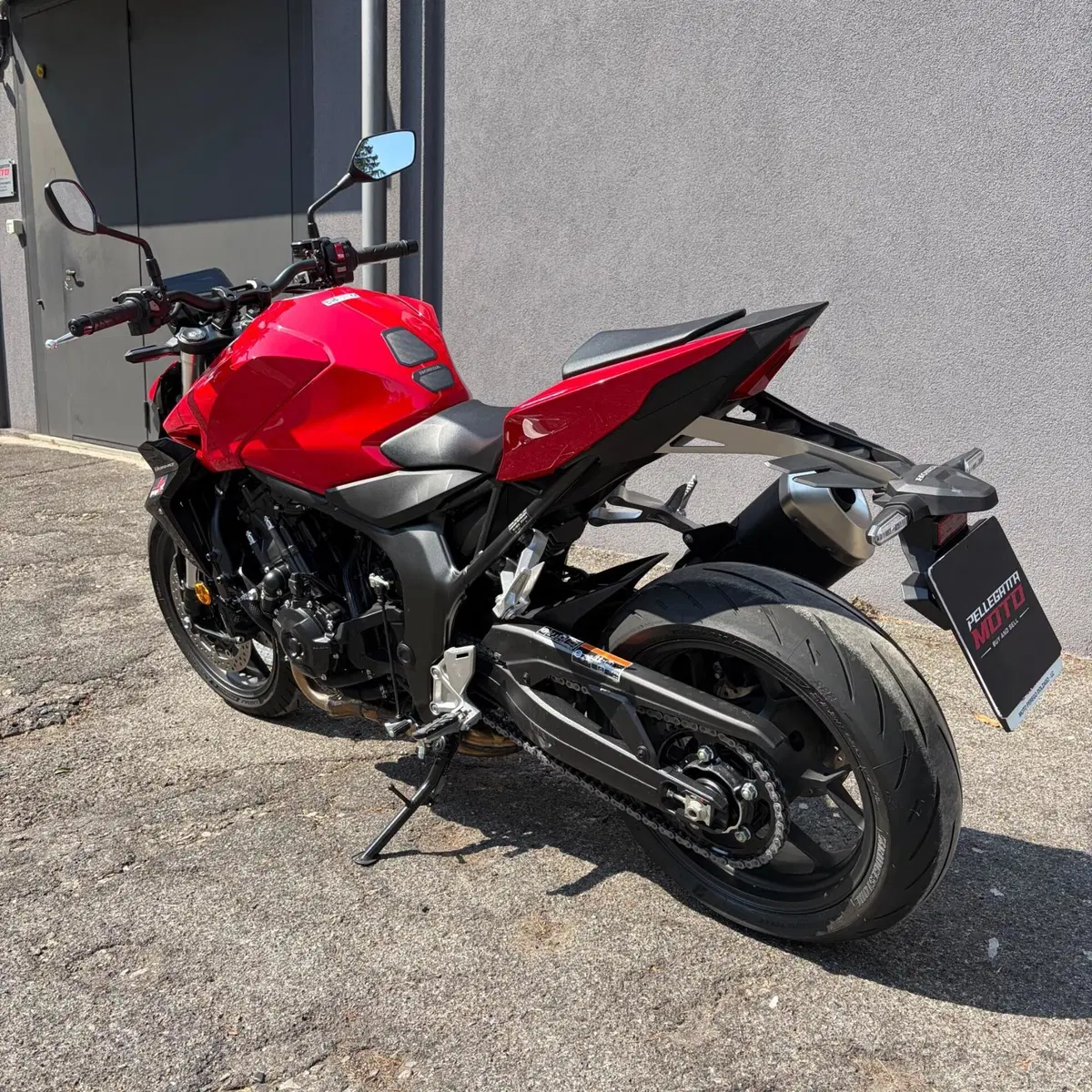 Honda CB 1000 Hornet (2025 - 26) (6)