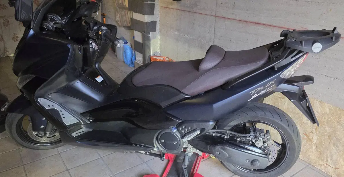 Yamaha T-Max 500 (2008 - 12) (3)