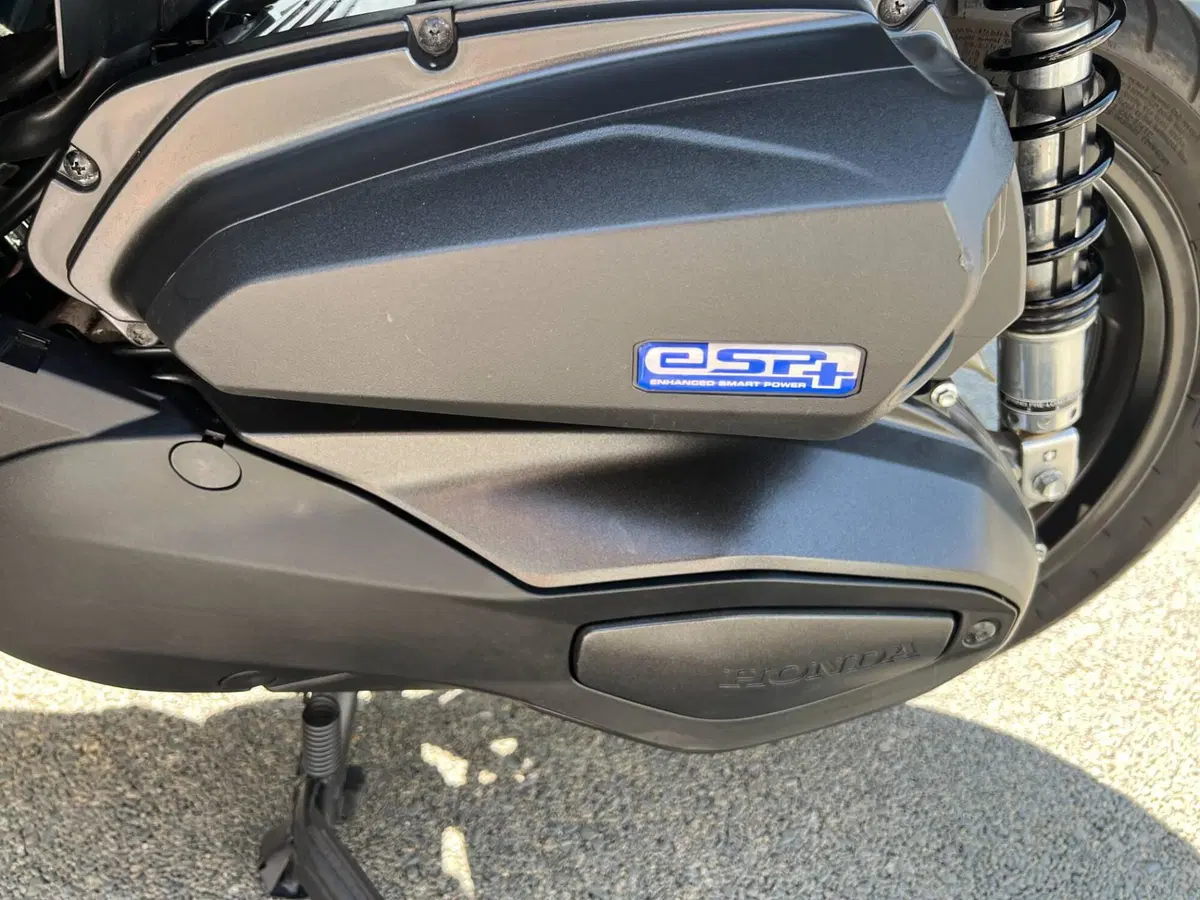 Honda SH 350 (2021 - 24) (13)