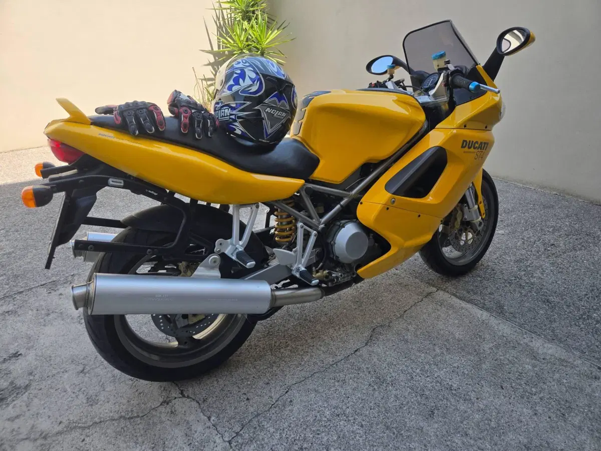 Ducati ST4 (1999 - 02) (3)