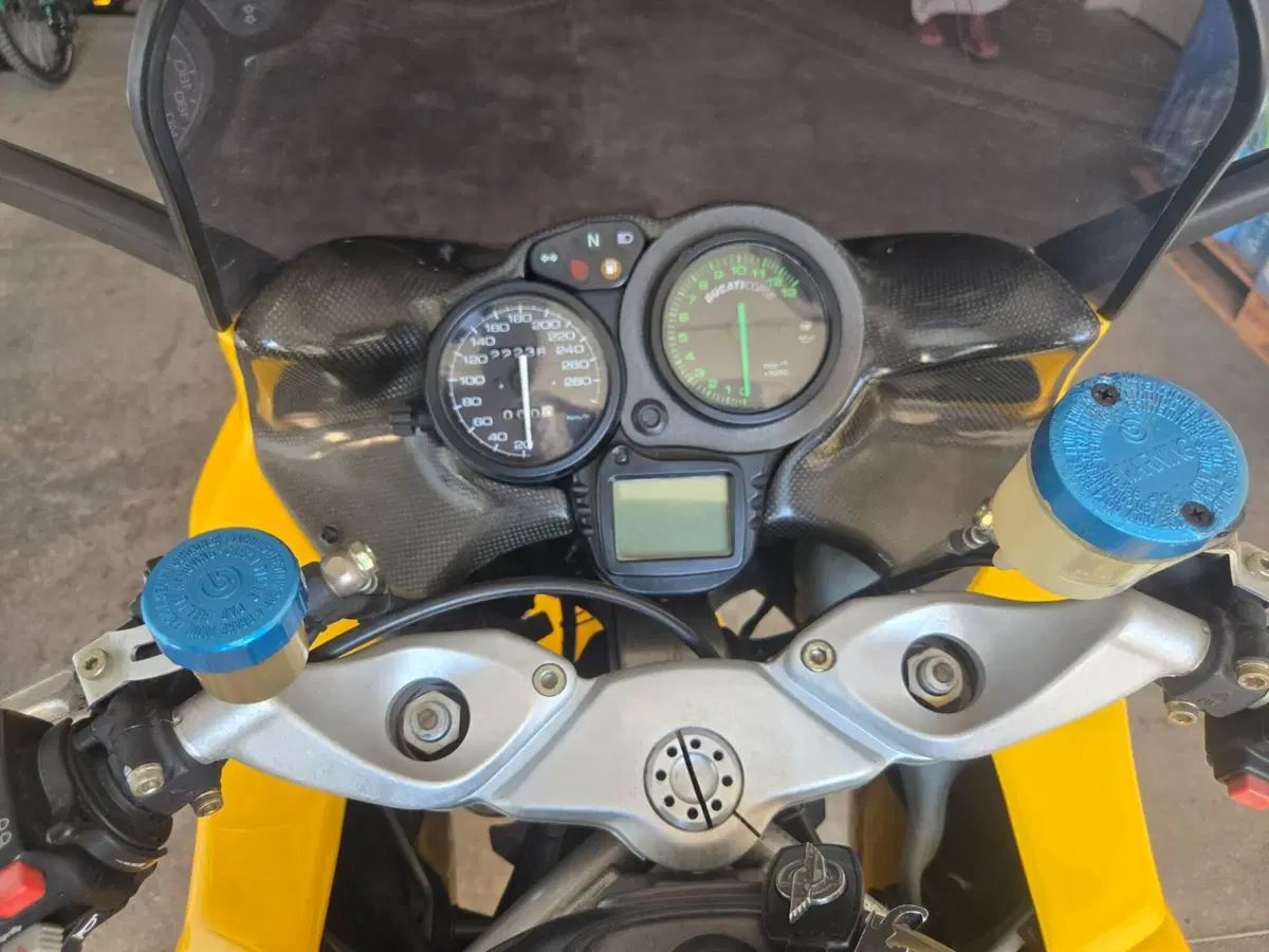 Ducati ST4 (1999 - 02) (5)