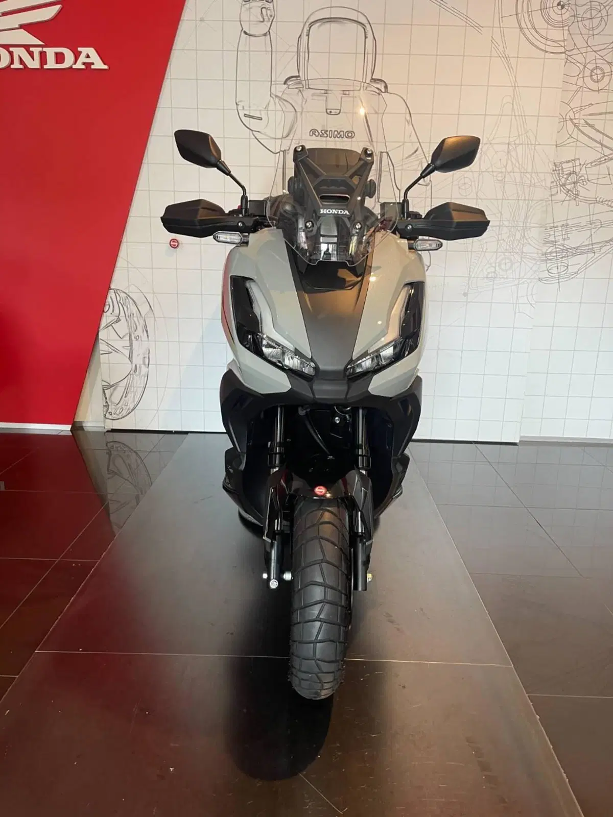 Honda ADV 350 Special Edition (2025 - 26) (4)