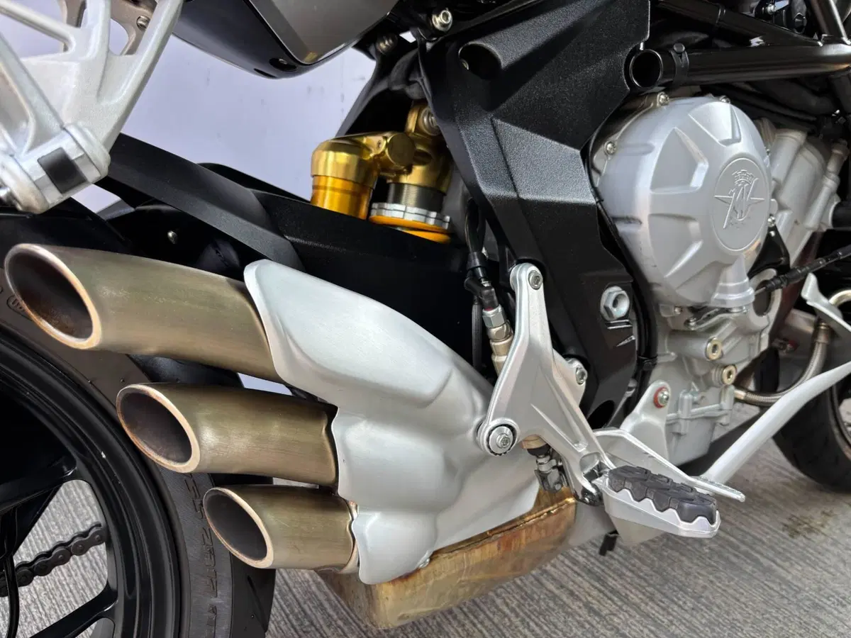 MV Agusta Rivale 800 EAS ABS (2013 -17) (3)