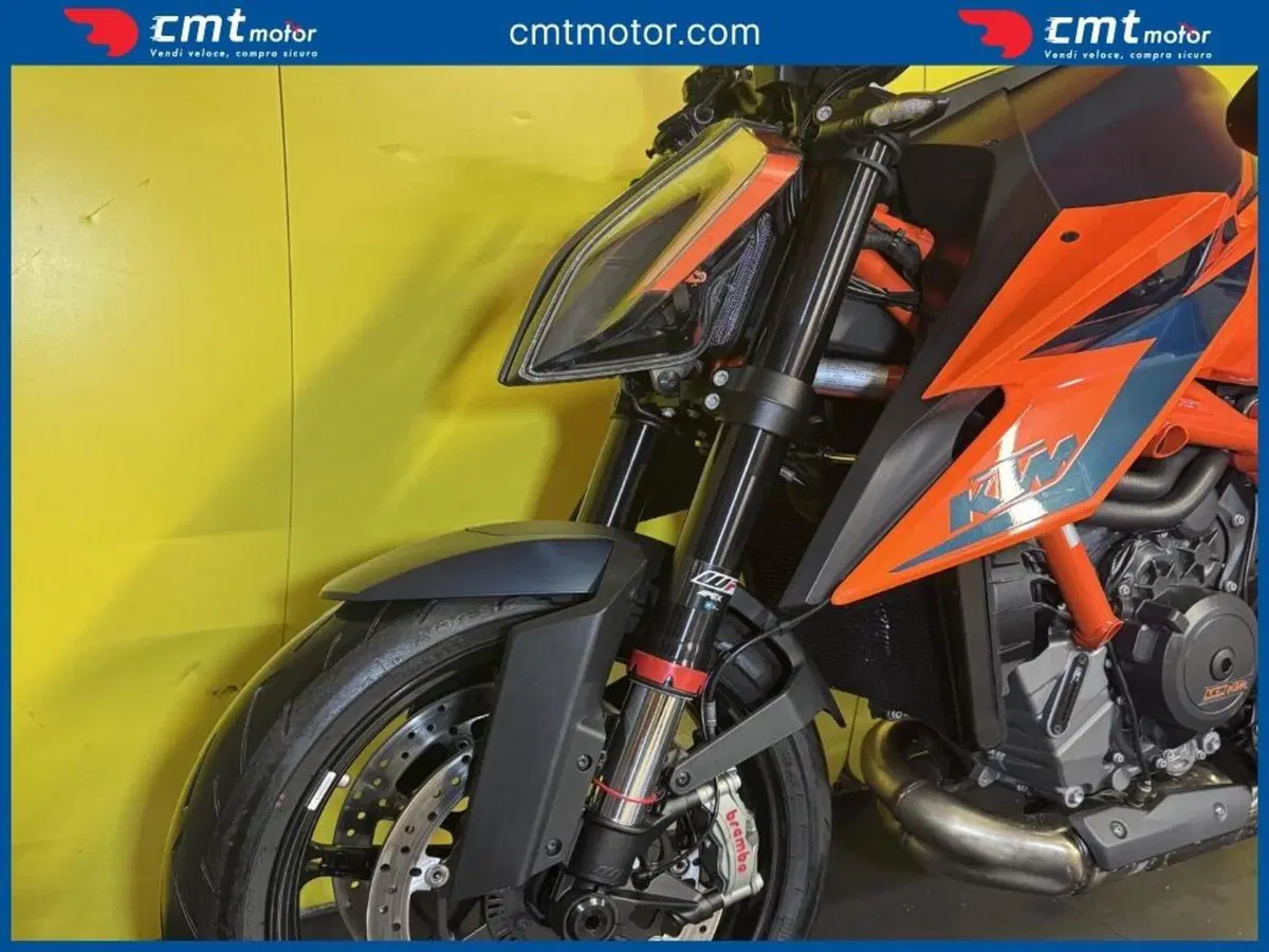 KTM 1290 Super Duke R (2021) (6)