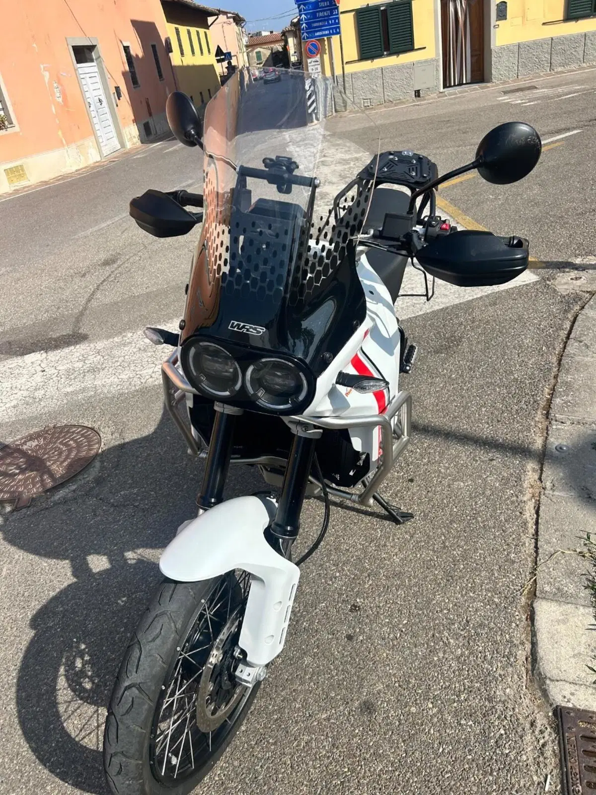 Ducati DesertX (2022 - 25)