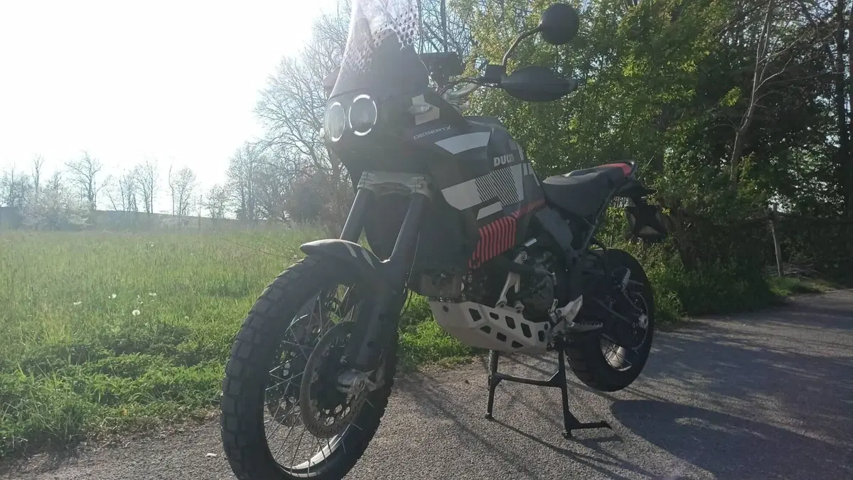 Ducati DesertX (2022 - 25) (2)