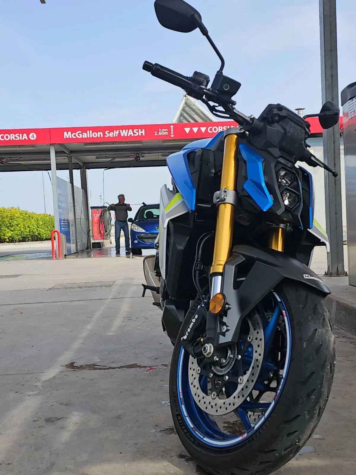 Suzuki GSX-S1000 (2021 - 25) (2)