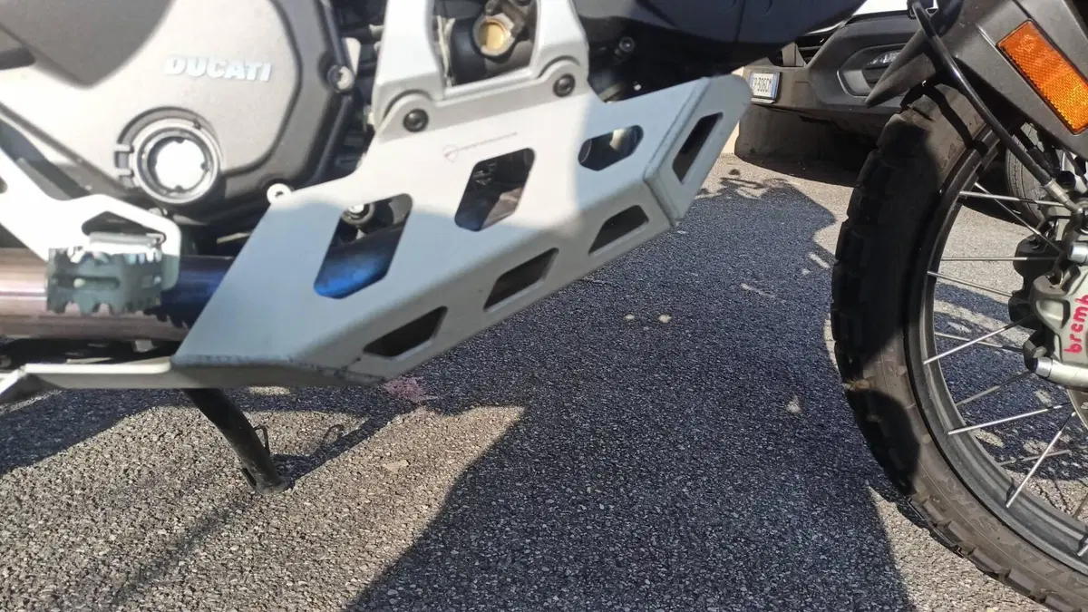 Ducati DesertX (2022 - 25) (6)