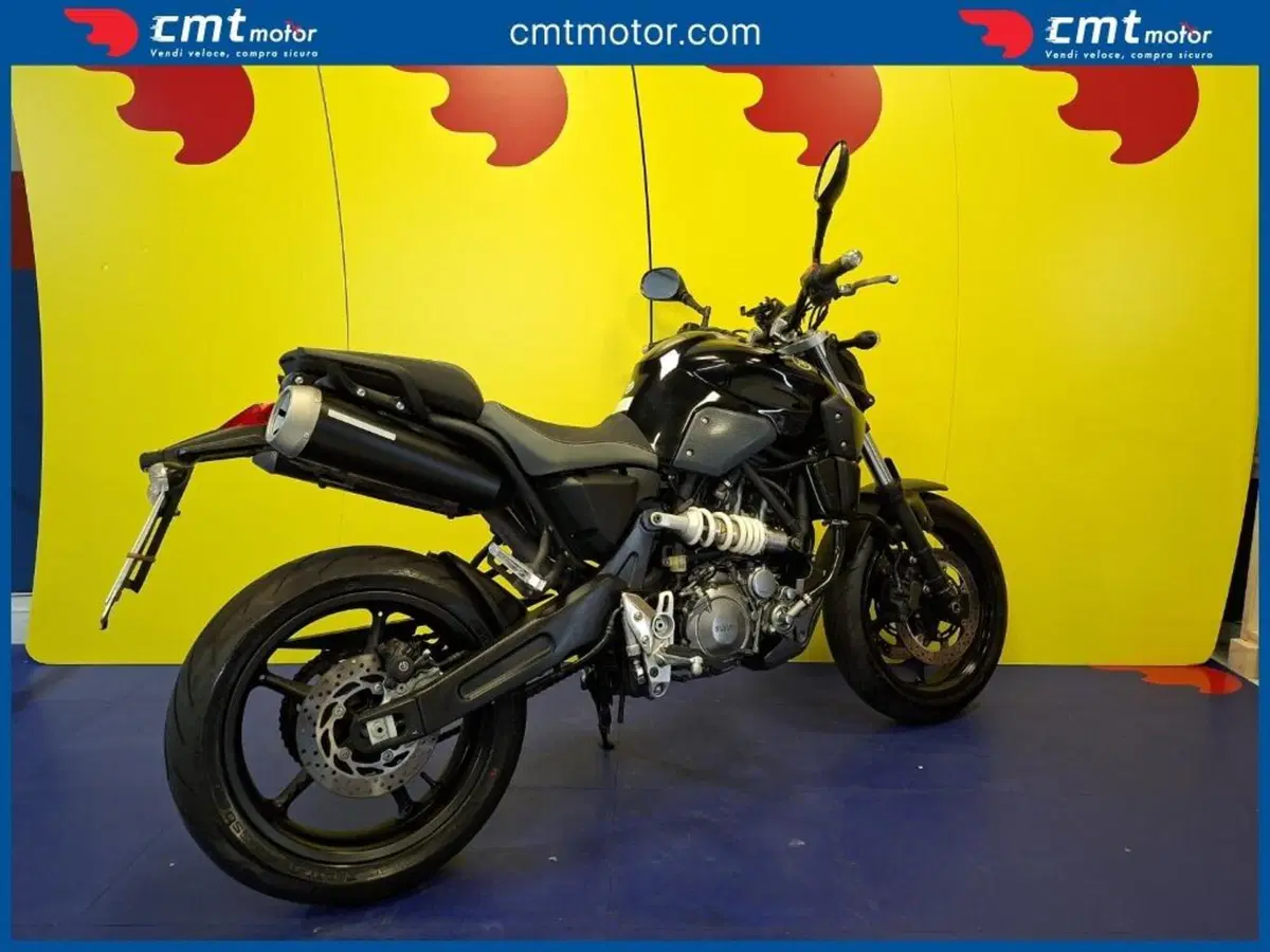 Yamaha MT-03 (2006 - 14) (4)