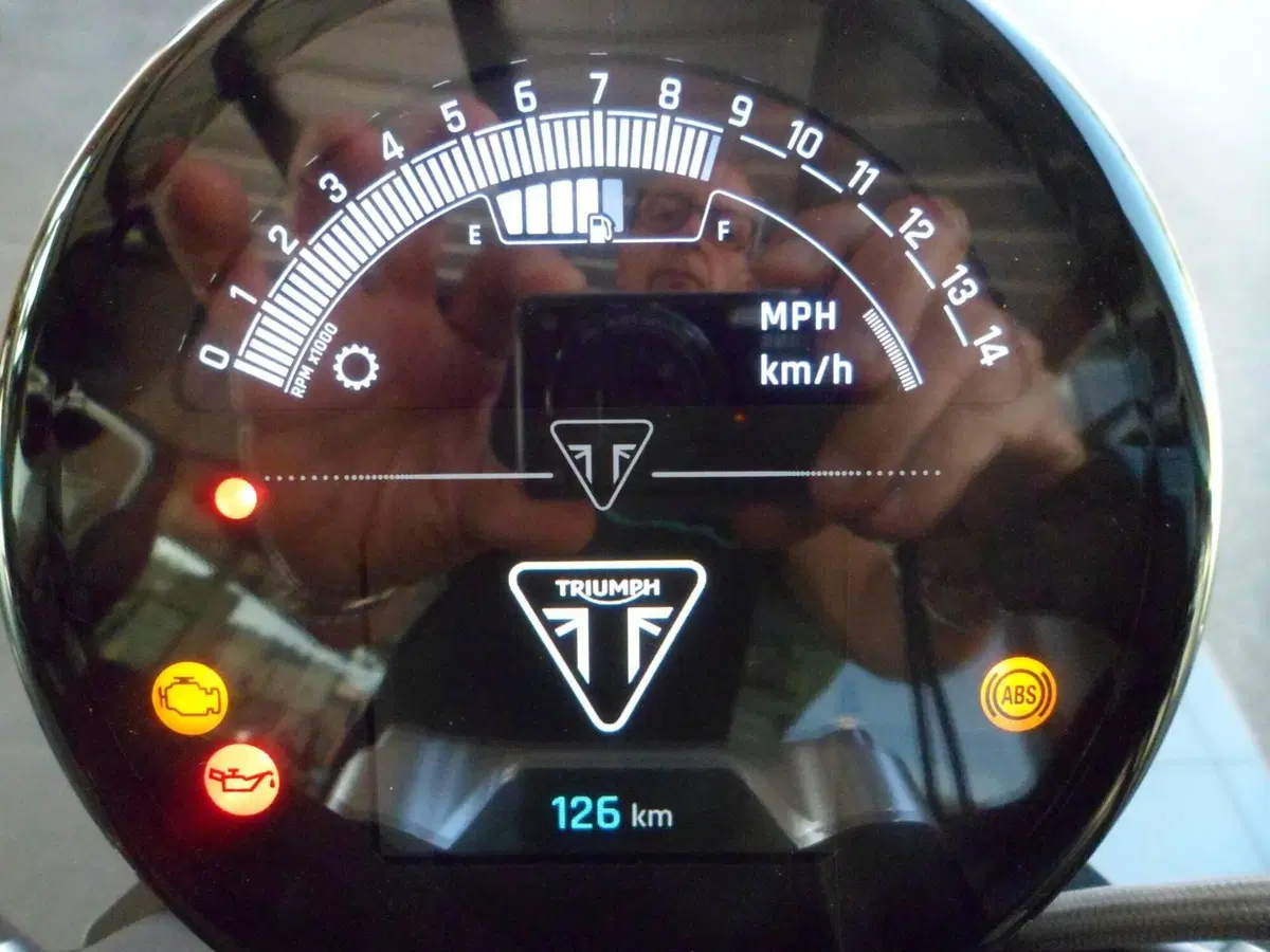 Triumph Trident 660 (2026) (7)