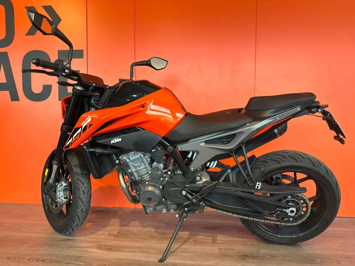 KTM 790 Duke L (2023 - 24) (2)