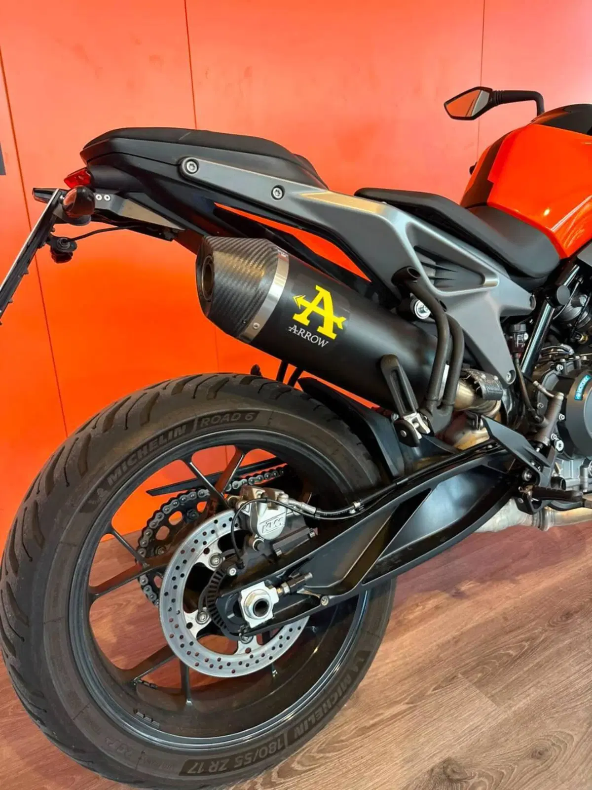 KTM 790 Duke L (2023 - 24) (4)