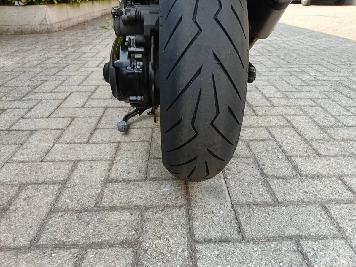 Yamaha T-Max 500 (2008 - 12) (3)