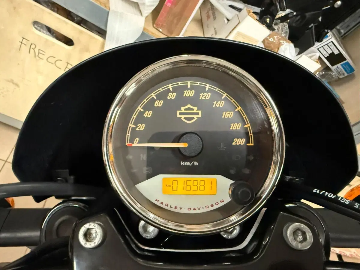 Harley-Davidson 750 Street (2017 - 20) - XG 750 (9)