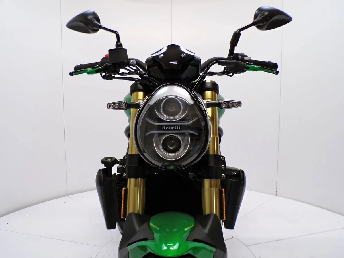 Benelli 752 S (2022 - 25) (9)