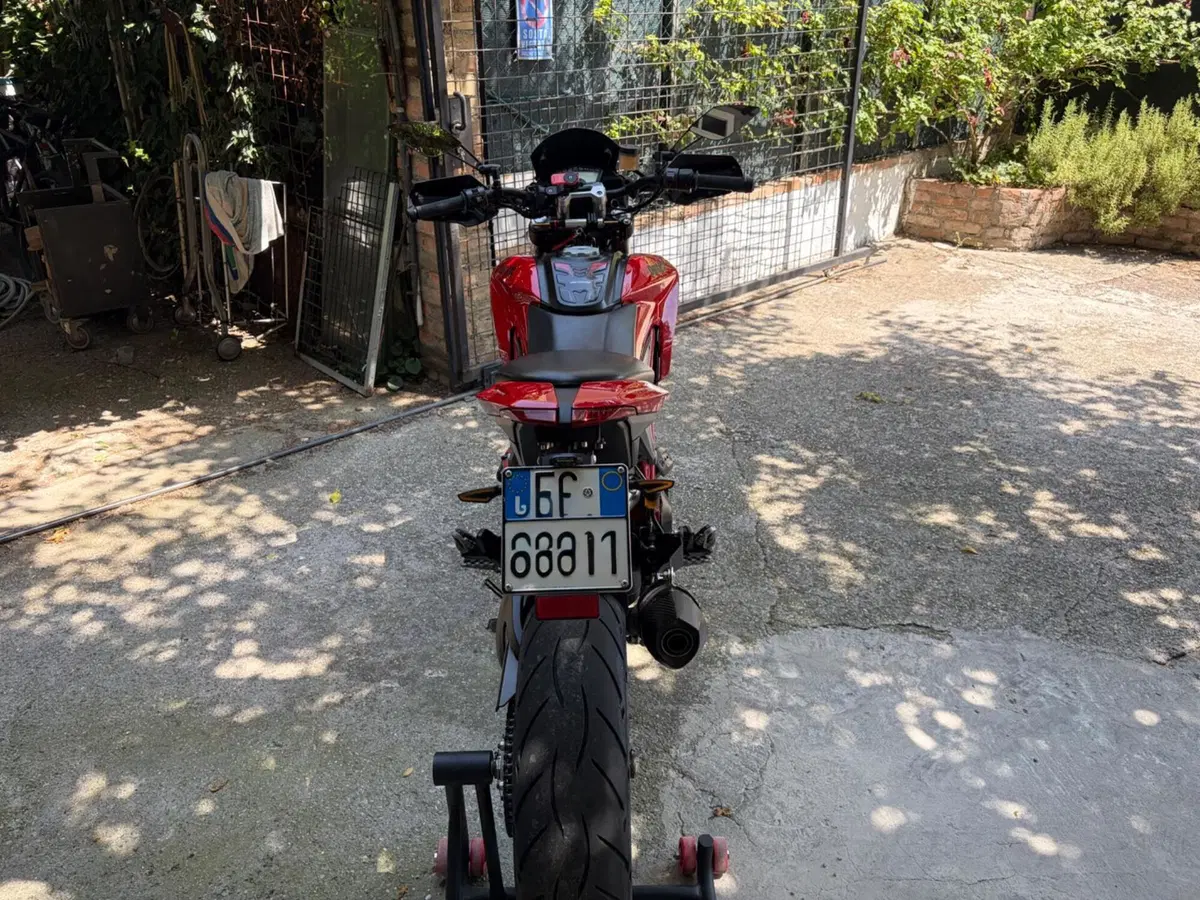 Ducati Hypermotard 939 (2016 - 18) (14)