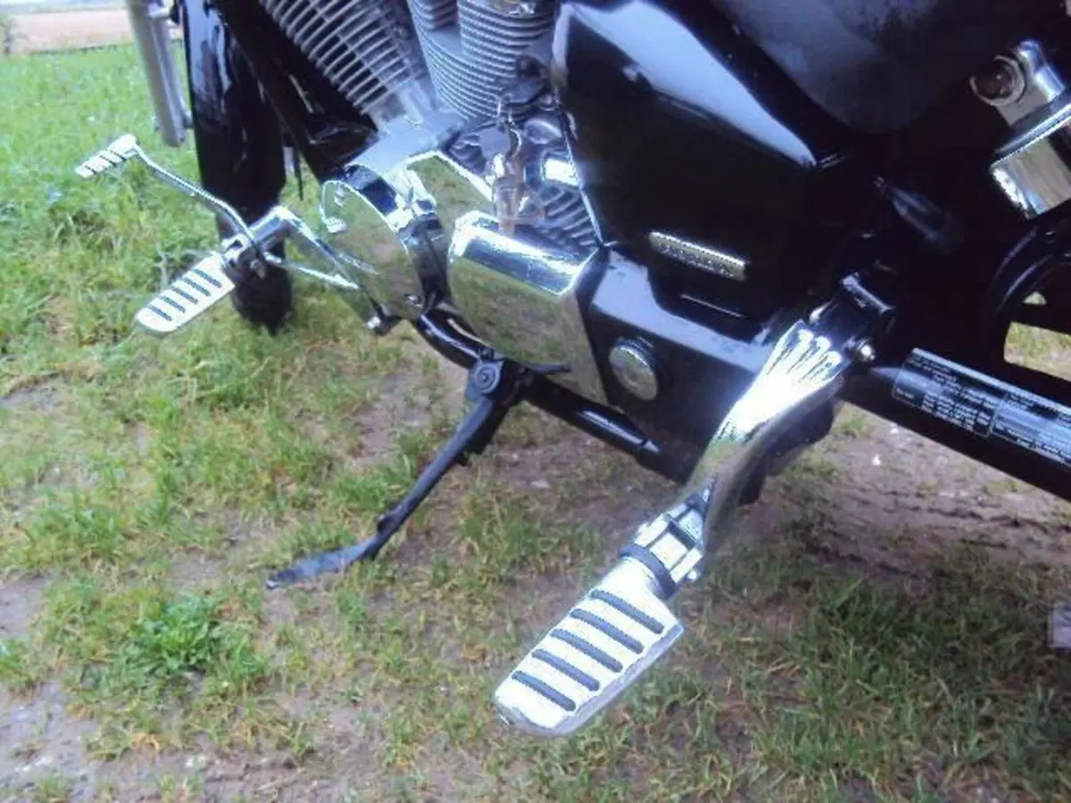 Honda VT 750 Shadow Spirit (7)