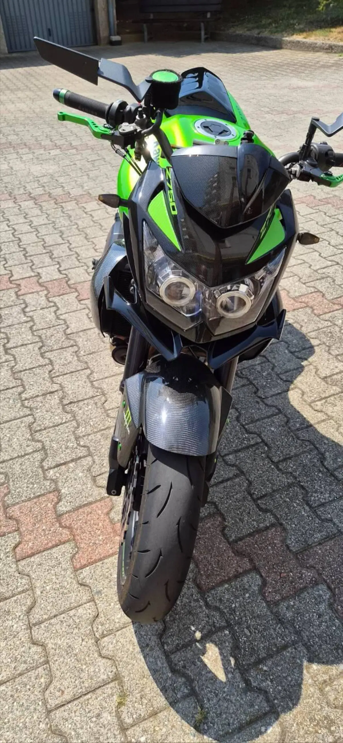 Kawasaki Z 750 (2007 - 14) (2)