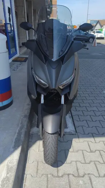 Yamaha X-Max 300 Tech Max (2021 - 24) usata