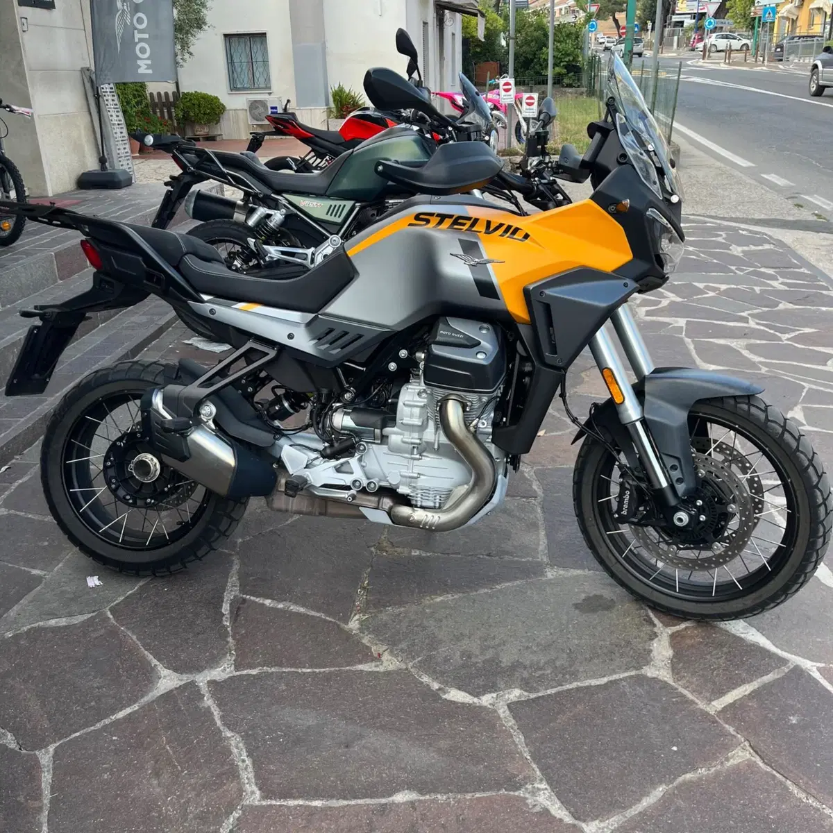 Moto Guzzi Stelvio PFF (2024 - 26) (3)