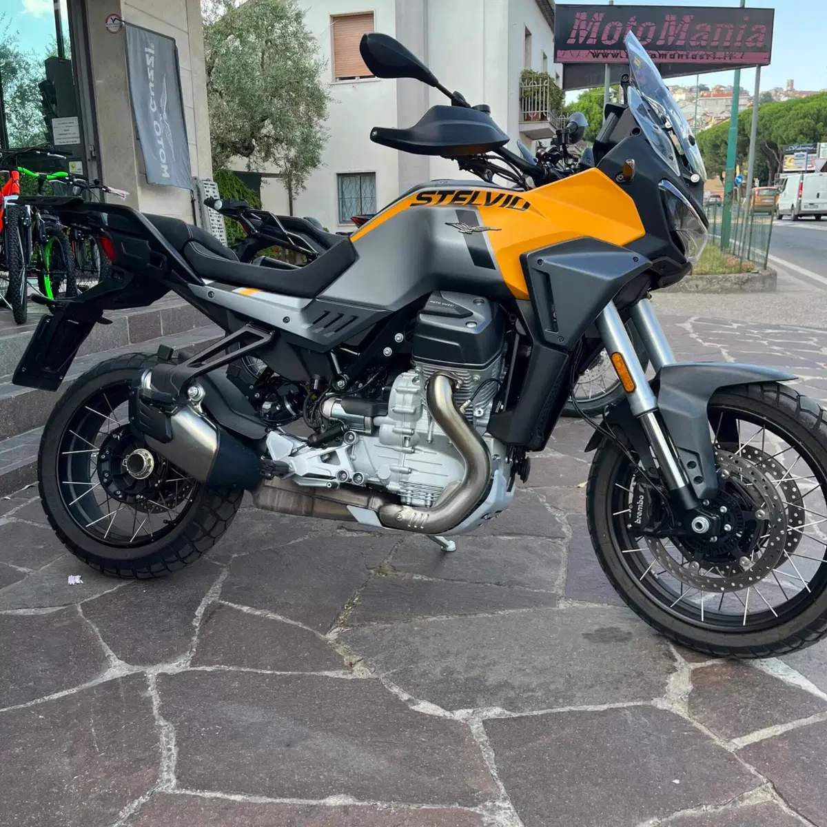 Moto Guzzi Stelvio PFF (2024 - 26) (5)