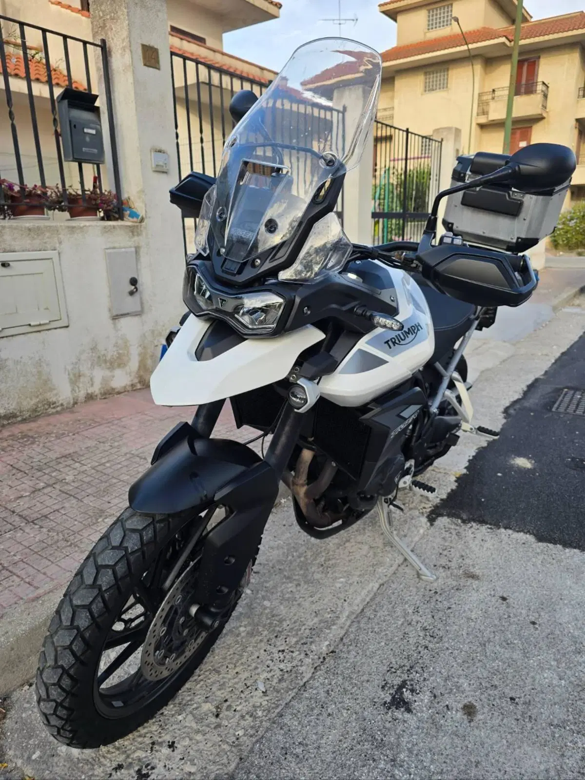 Triumph Tiger 900 GT Pro (2020 - 23) (4)