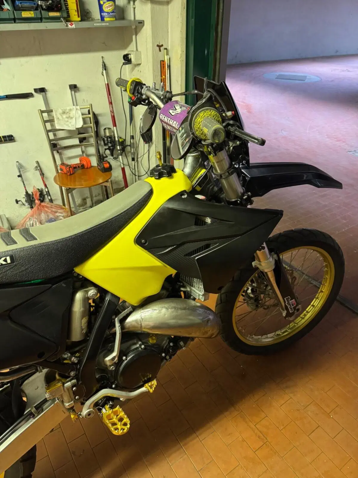 Suzuki RM 125 (2005 - 06) (3)