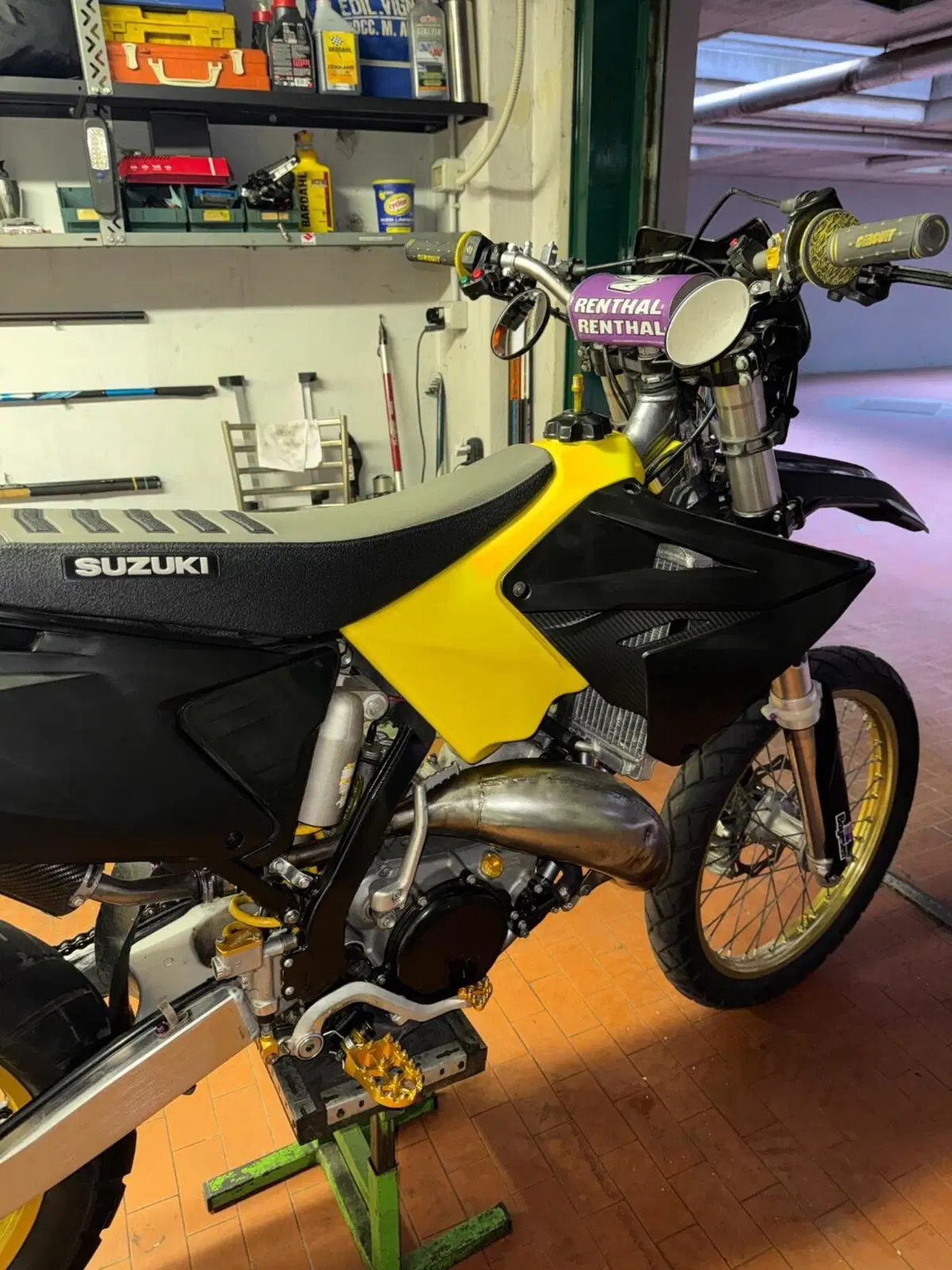 Suzuki RM 125 (2005 - 06) (4)