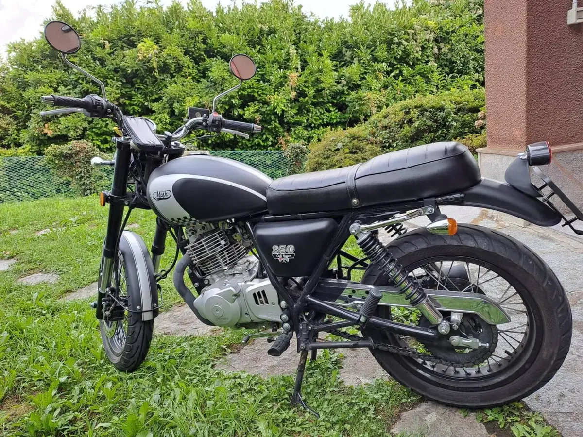 Mash Italia Two Fifty 250 (2017 - 20)