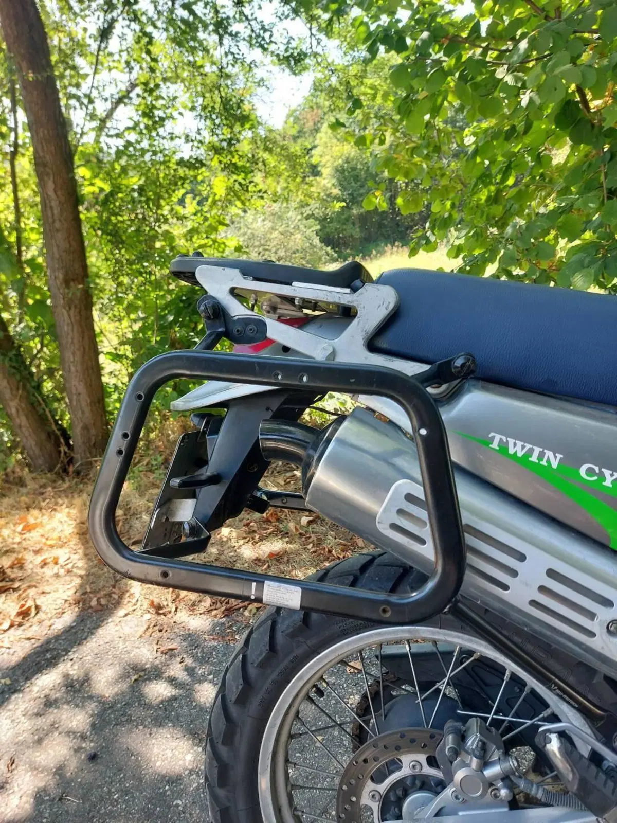 Kawasaki KLE 500 (2001 - 04) (7)
