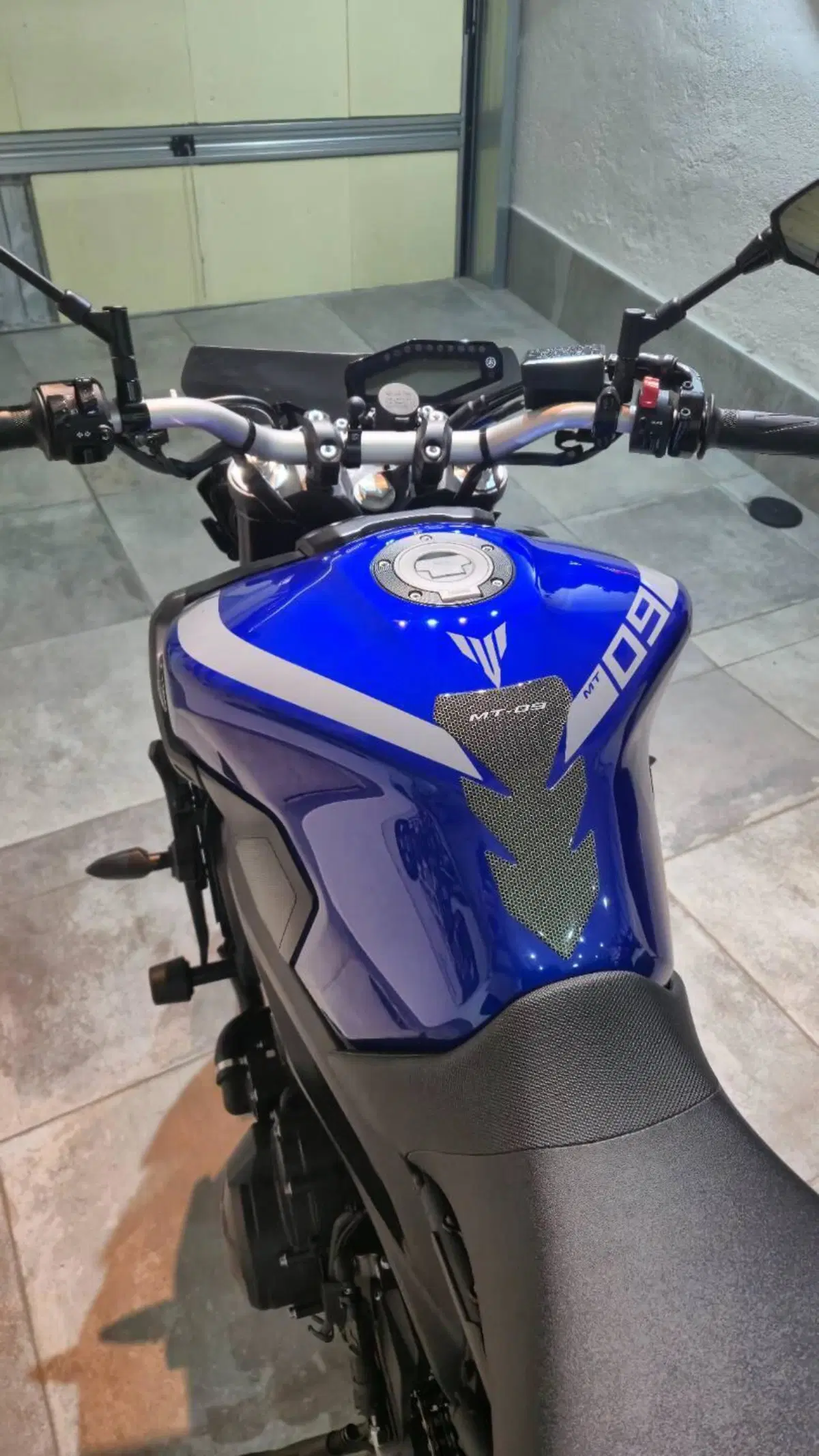 Yamaha MT-09 (2017 - 20) (5)