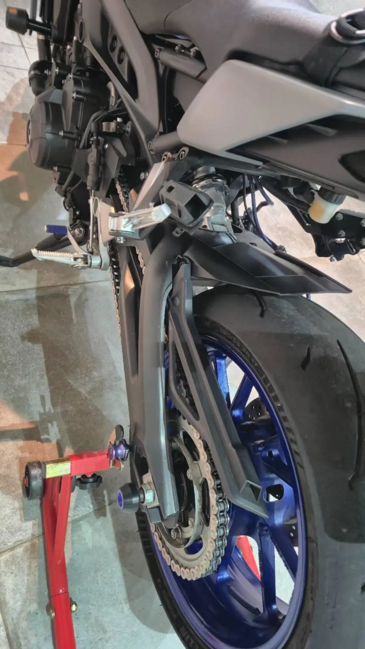 Yamaha MT-09 (2017 - 20) (6)