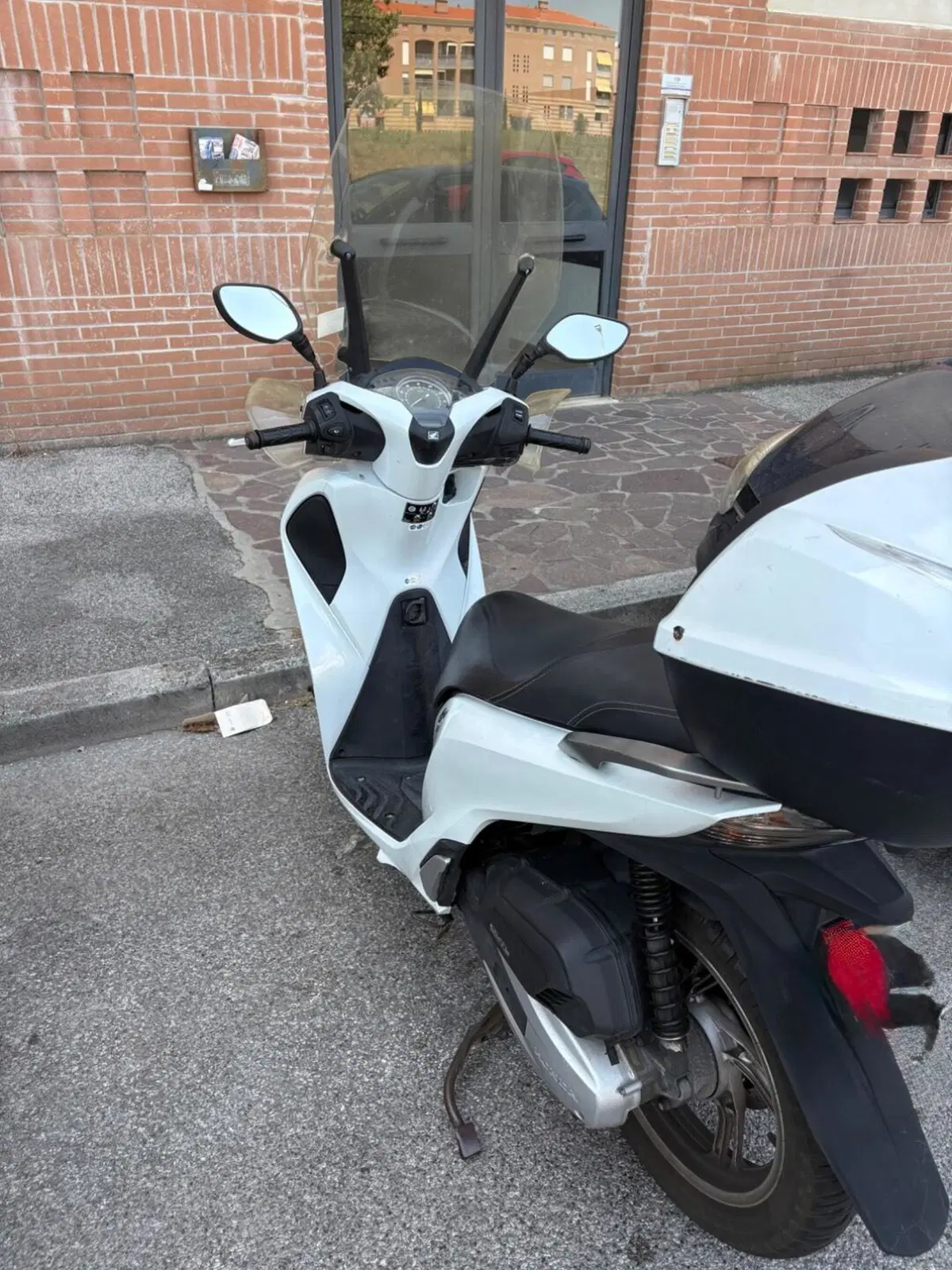 Honda SH 150i (2017 - 19) (6)