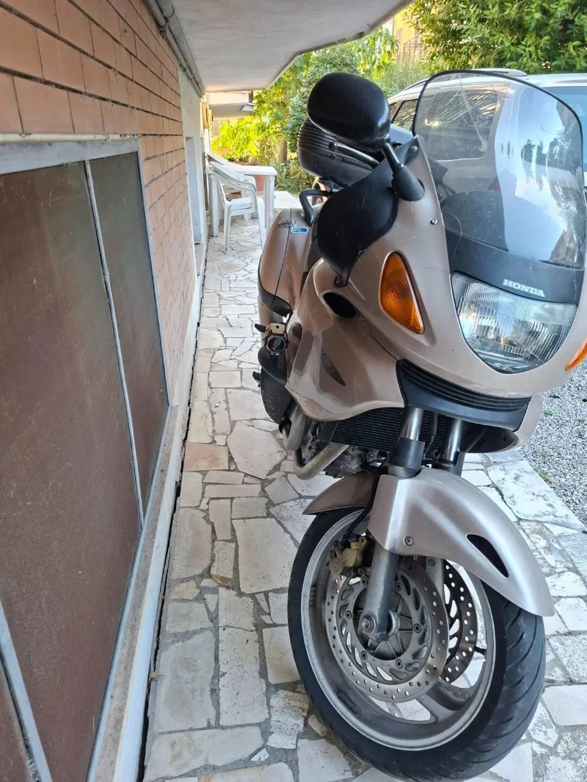 Honda Deauville 650 (1998 - 01) (3)