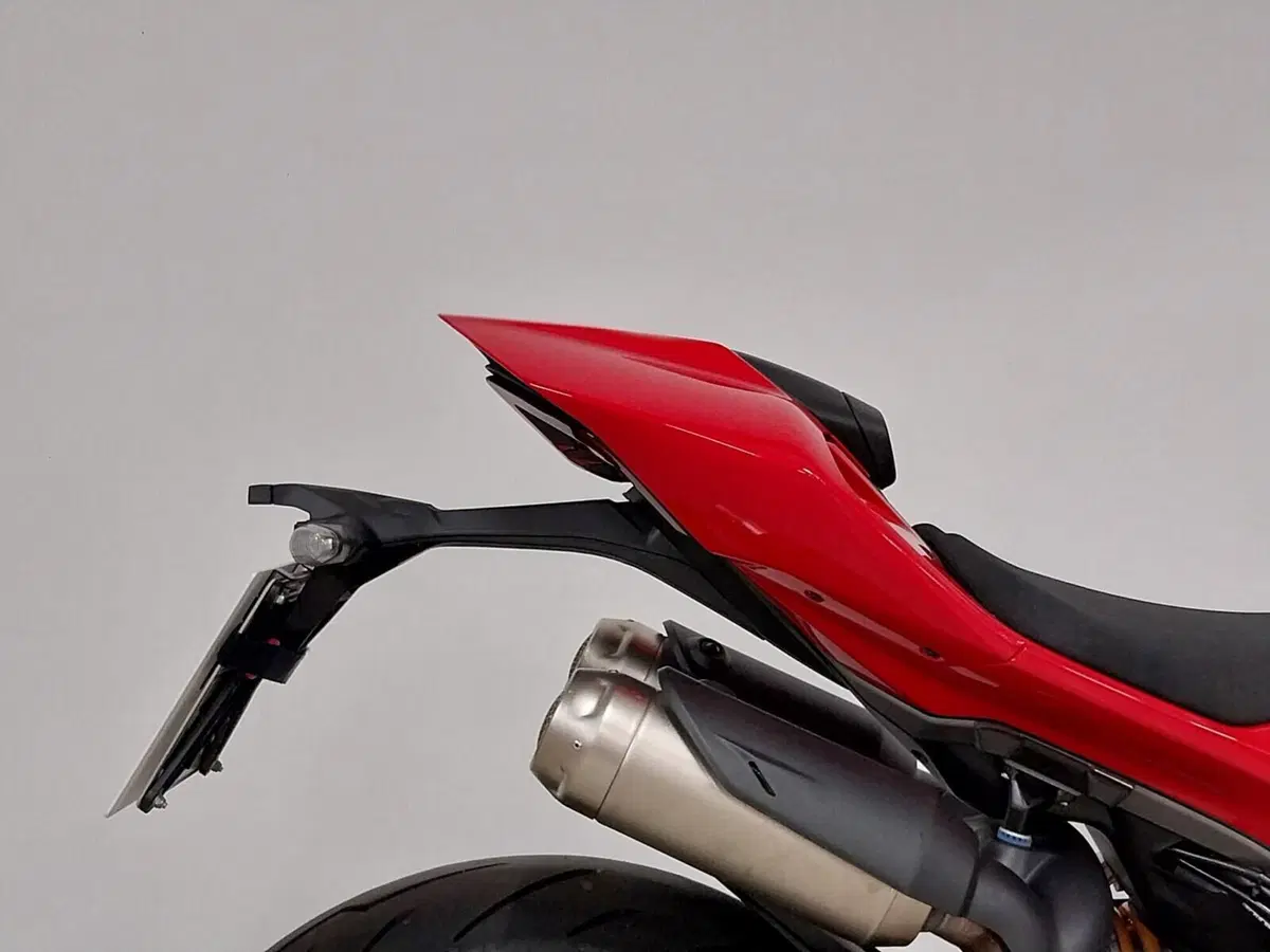 Ducati Panigale V2 S (2025 - 26) (6)