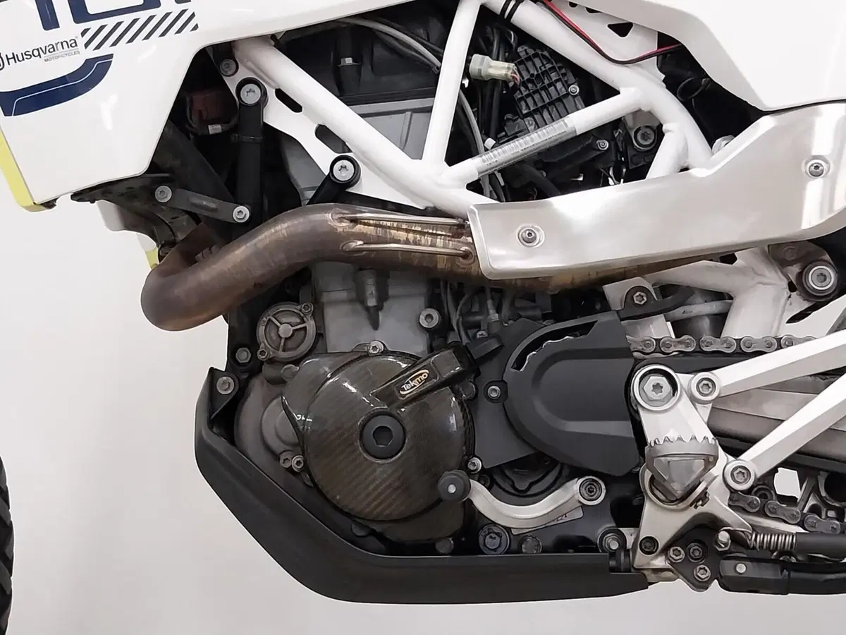 Husqvarna 701 Enduro (2017 - 19) (19)