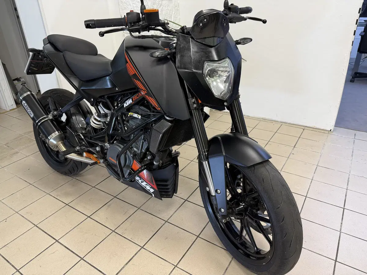 KTM 125 Duke ABS (2013 - 16) (3)