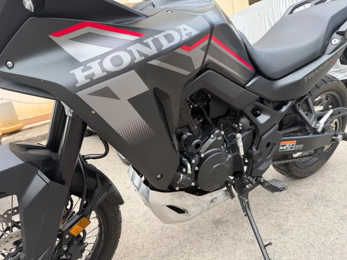 Honda Transalp XL750 (2026) (16)