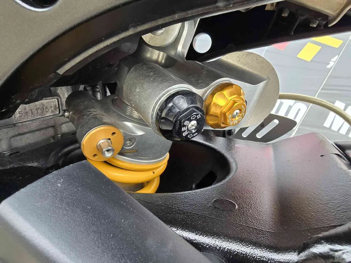 Suzuki GSX-R1000 (2006 - 08) (20)