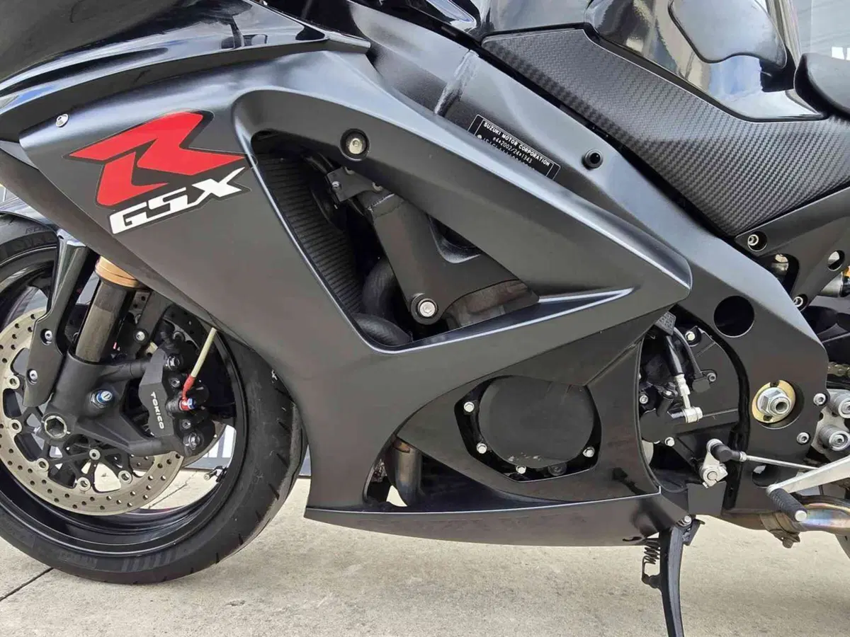 Suzuki GSX-R1000 (2006 - 08) (8)