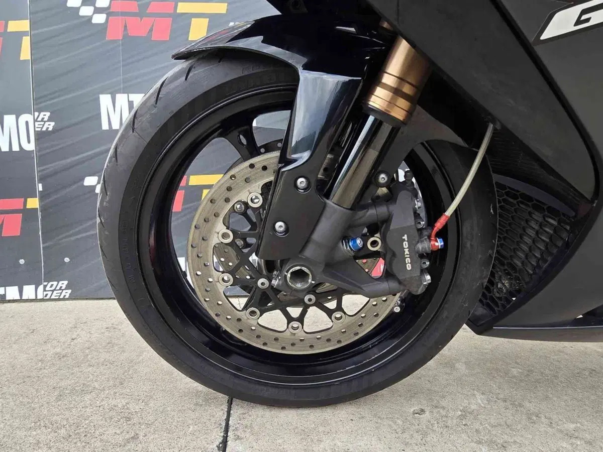 Suzuki GSX-R1000 (2006 - 08) (24)