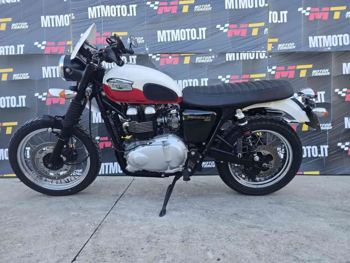 Triumph Scrambler (2006 - 17) (2)