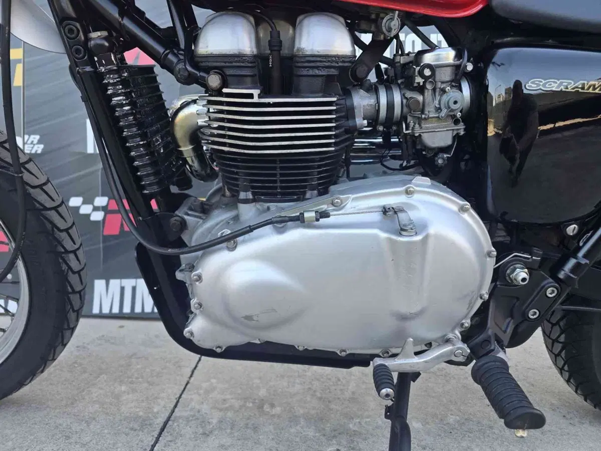 Triumph Scrambler (2006 - 17) (16)