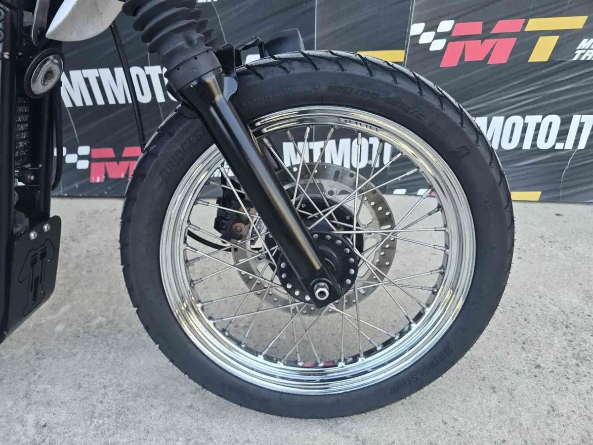 Triumph Scrambler (2006 - 17) (11)