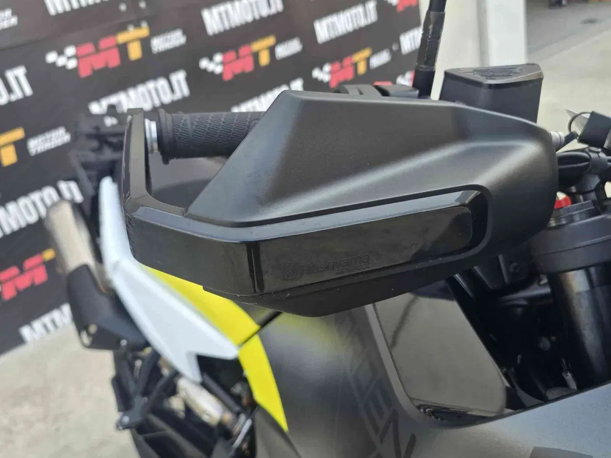 Husqvarna Norden 901 (2022 - 26) (8)