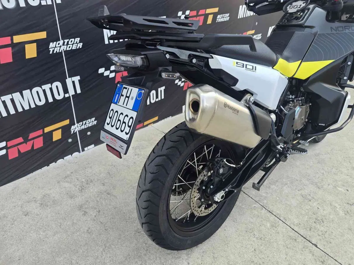 Husqvarna Norden 901 (2022 - 26) (5)