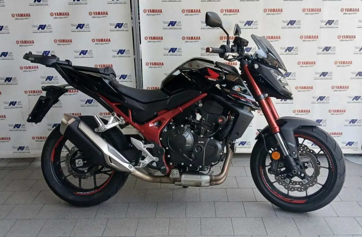 Honda CB 750 Hornet (2023 - 24)
