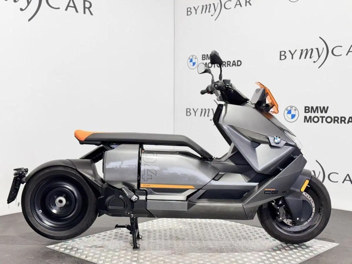 Bmw CE 04 (2021 - 25)