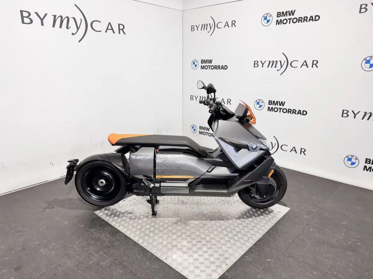 Bmw CE 04 (2021 - 25) (8)