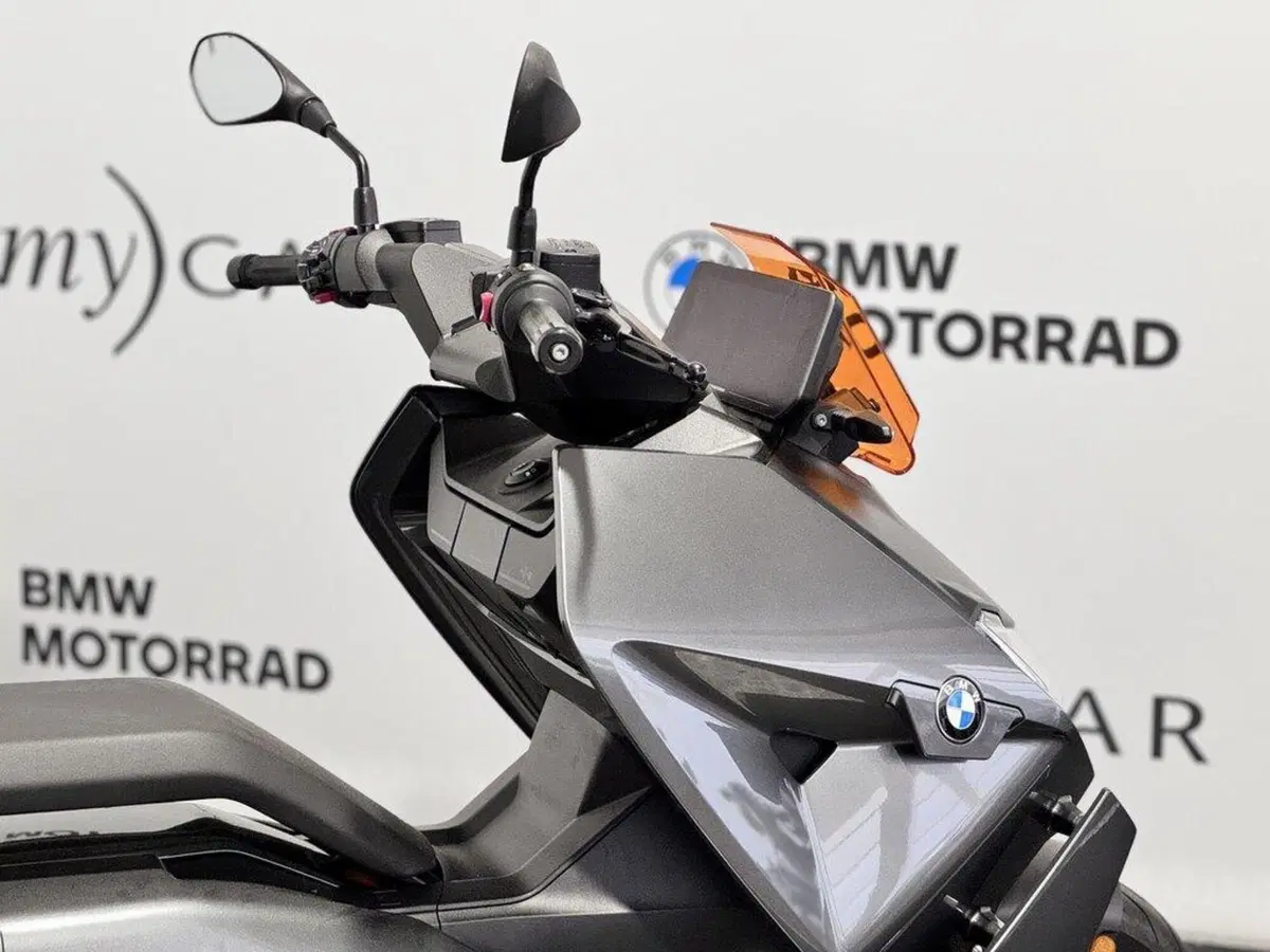 Bmw CE 04 (2021 - 25) (11)